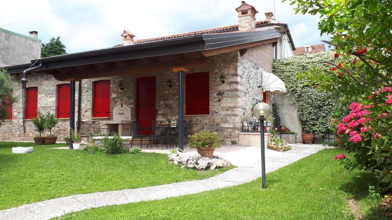 Le Scuderie Di S.Bakhita Villa Schio Kültér fotó